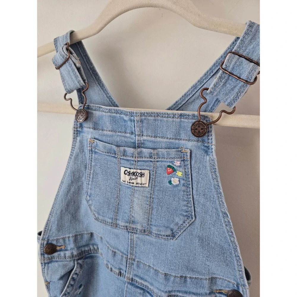 OshKosh Bgosh Girls Light Wash Floral Embroidered Denim Bib Overalls Size 5T